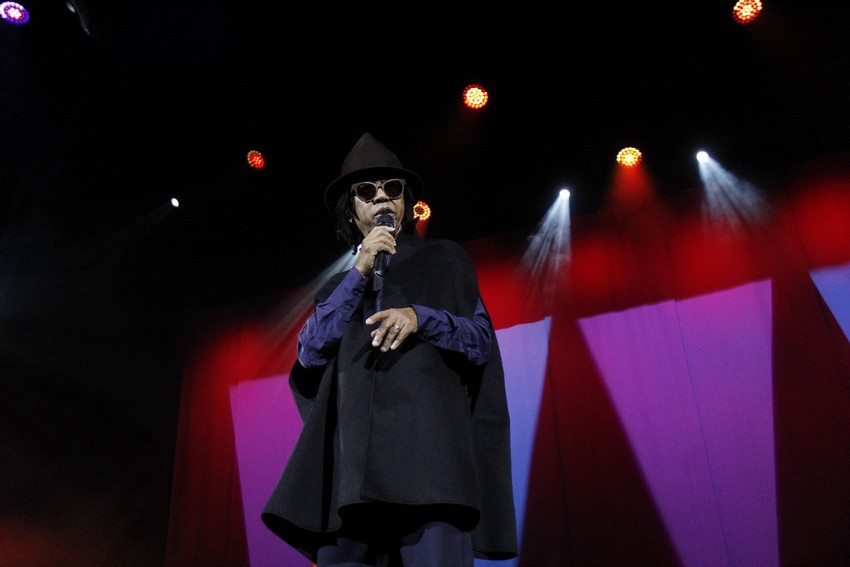 Djavan se apresenta no Vivo Rio em espetáculo inédito e bilheteria esgotada