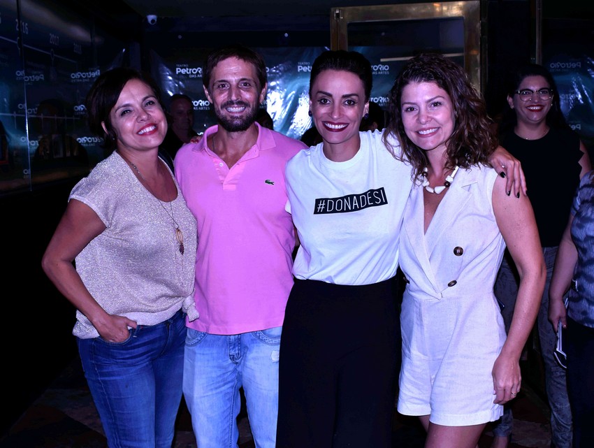 Suzana Pires faz palestra na abertura do festival Arte por Toda Parte