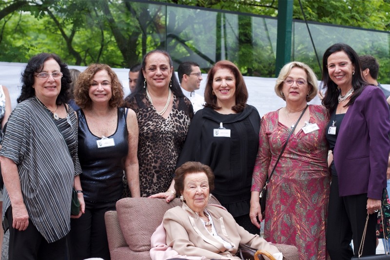 Família Jafet dá exemplo de união que atravessa gerações