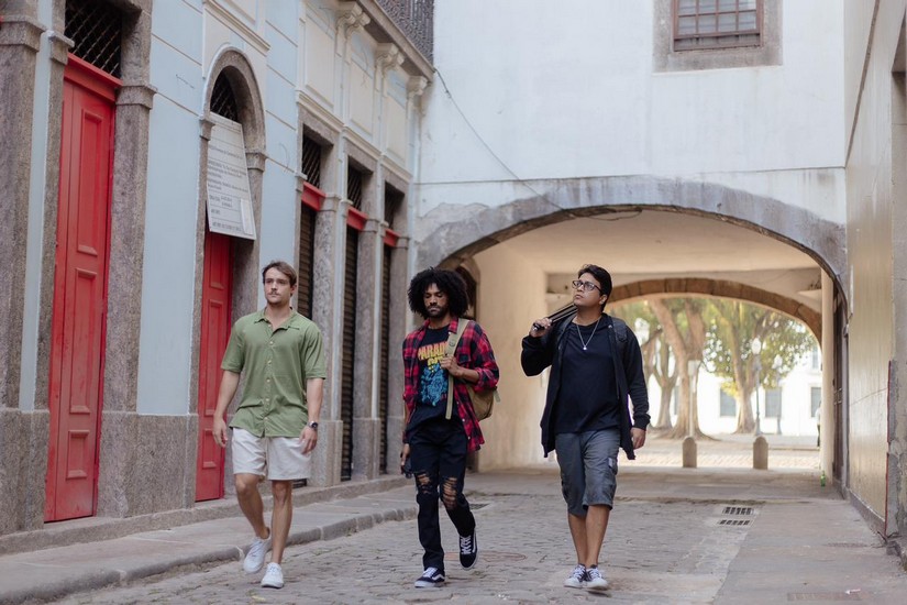 A Bruxa do Arco do Teles, lenda carioca, é revivida em thriller documental