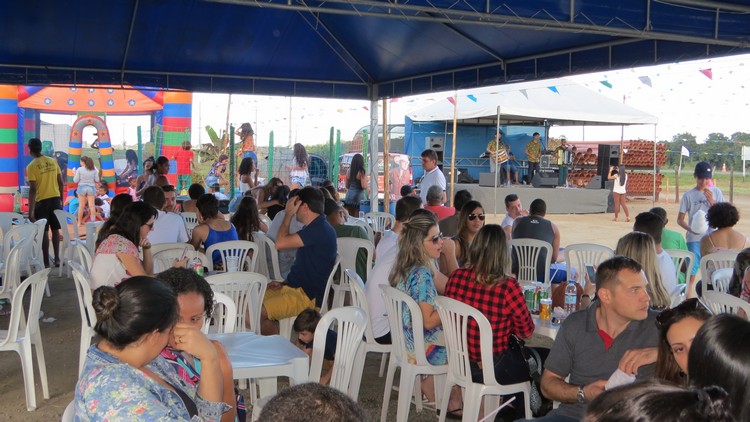 Cristal Empreendimentos realiza arraiá no Morada do Lago,