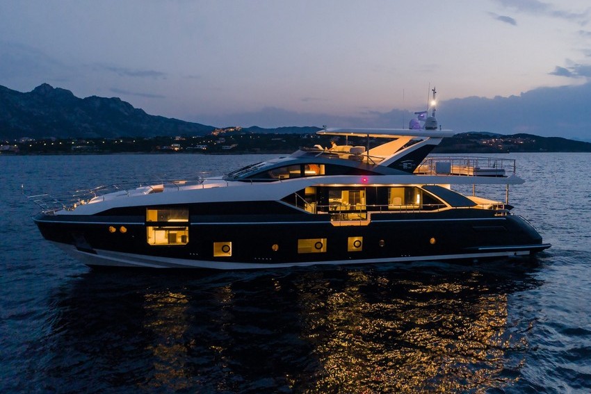 Luxo de 27 metros nas águas é atração no Rio Boat Show, na Marina da Glória, no Rio 