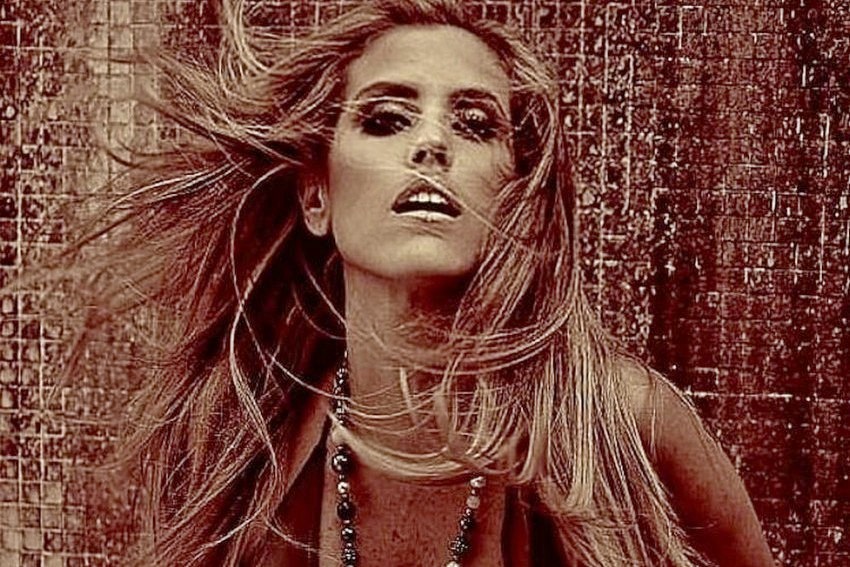 Bailinho da Portela traz Bruna Barros como participação especial