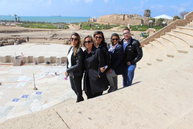 Camila Johnson, Marcia Diament, Lilian Arevalo, Nilce Napoli e Henrique Steyer