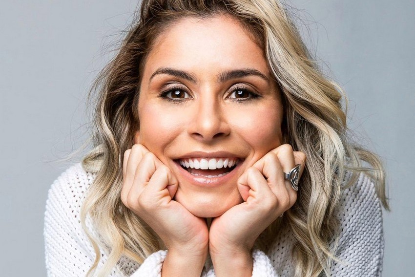 Atriz Camila Santanioni ministra oficinas de teatro infantil na Barra da Tijuca