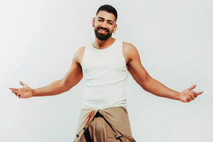 Dilsinho é o cantor mais ouvido em plataforma de streaming