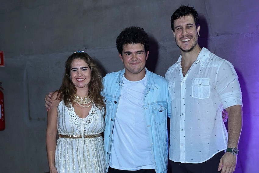 Emiliano D’Avila se encanta com a magia de Gabriel Montenegro na Cidade das Artes