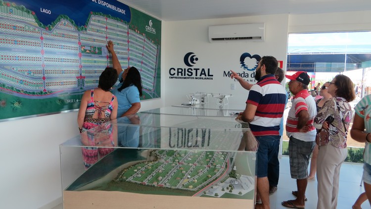 Equipe de Vendas de plantão no Evento