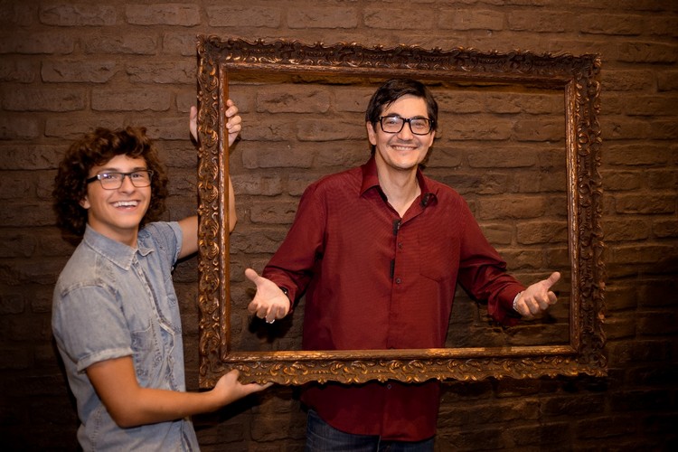 Ator e YouTuber Fhelipe Gomes faz palestra na CEDARCO