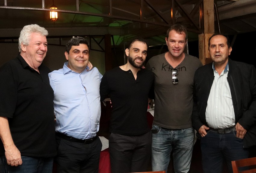 Autobahn Caminhões e Ônibus entrega 150 novos carros para empresas que operam no Transcol