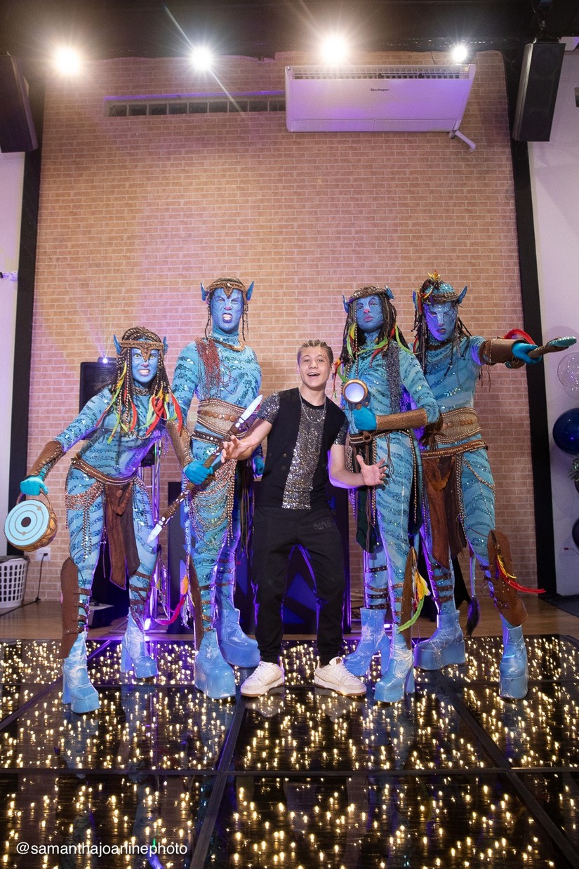 Gabriel Miller faz festa de aniversário em São Paulo