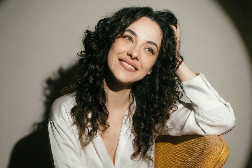 Gabriella Di Grecco aposta em papéis intensos e reafirma versatilidade