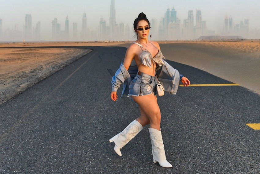 Gaby Lucianno dá dicas para dar upgrade nos seus looks com jeans