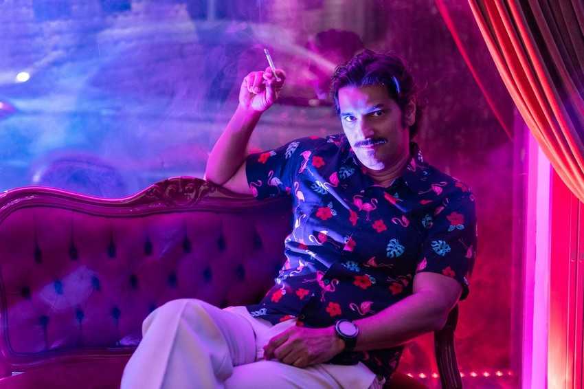 Gil Hernández estreia nos palcos cariocas Boy, seu primeiro monólogo, no dia 4 de julho, no Teatro Café Pequeno, no Leblon