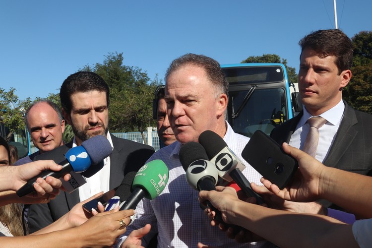 Governador Renato Casagrande em entrevista coletiva