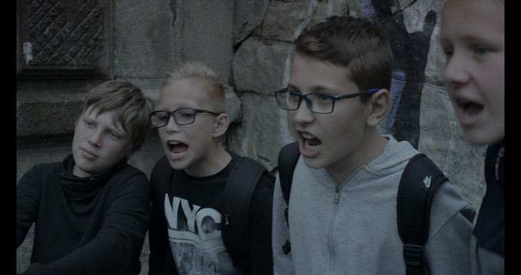 His Cannibal Granny - Curta - bulgaria