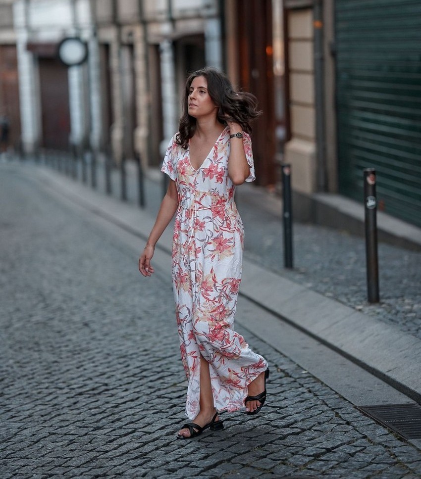 Inês Neto, modelo portuguesa, ganha destaque no mercado da moda