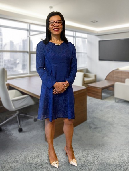 Escritora Isa Colli lança livro infantil Tâmaras e Quibes