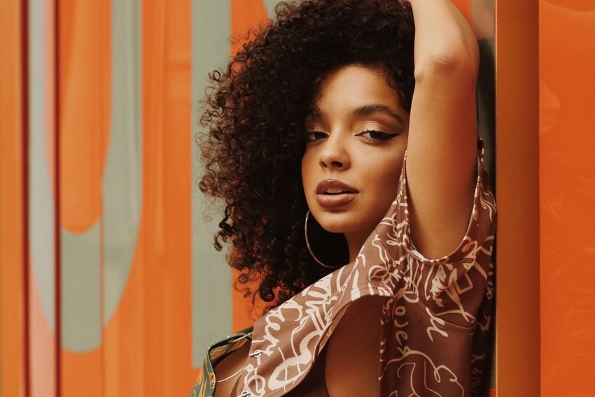 Laura Castro e suas várias facetas artísticas