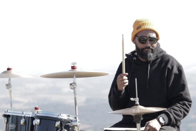 Pety Calixto lança EP #APetyOPlay com 6 canções autorais inéditas