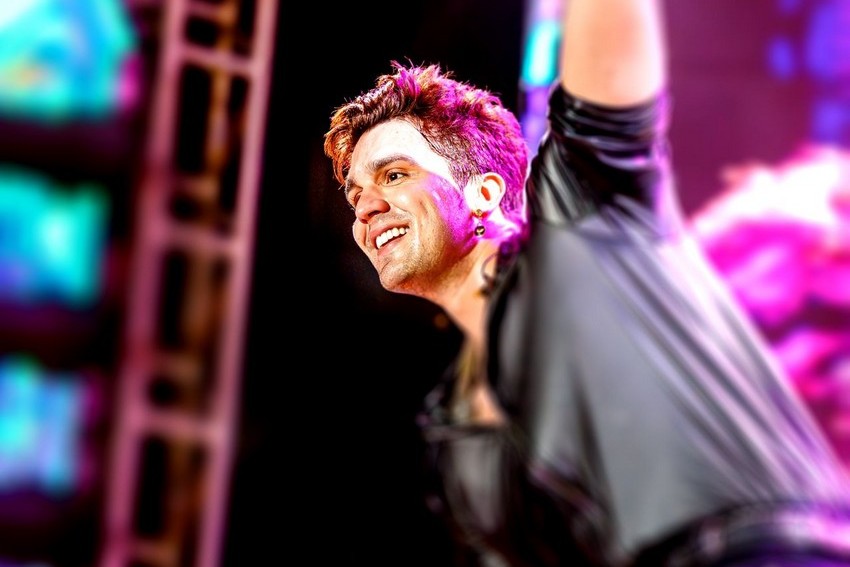 Luan City 2.0 triplica cachê de Luan Santana e faz cantor cobrar até 1 milhão por show