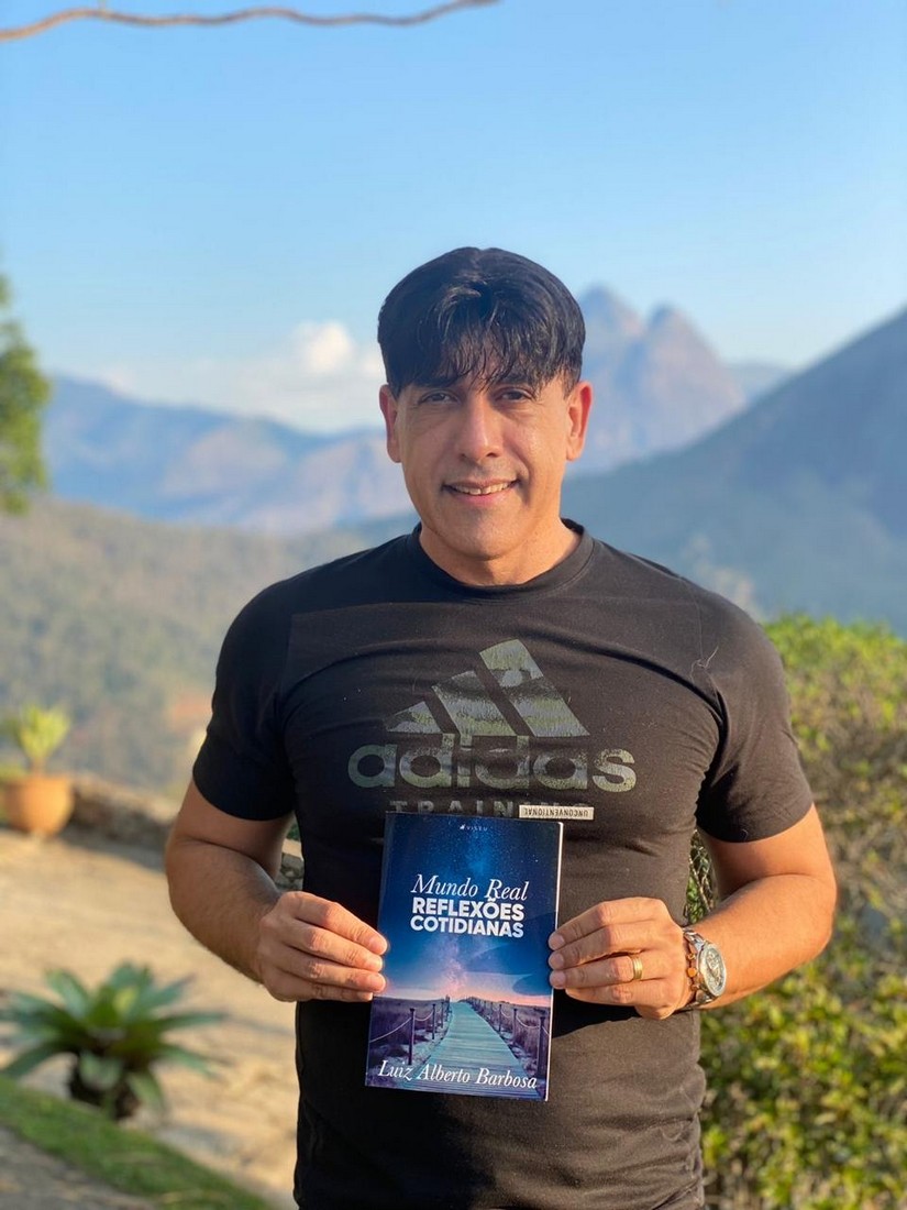 Luiz Alberto Barbosa, Juiz de Direito de Nilópolis, lança o livro Mundo Real-Reflexões Cotidianas