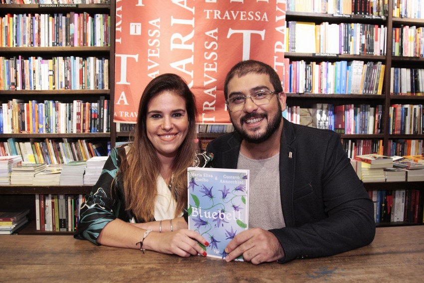 Livro Bluebell de Maria Elisa Coelho e Gustavo Annechini é lançado no Brasil
