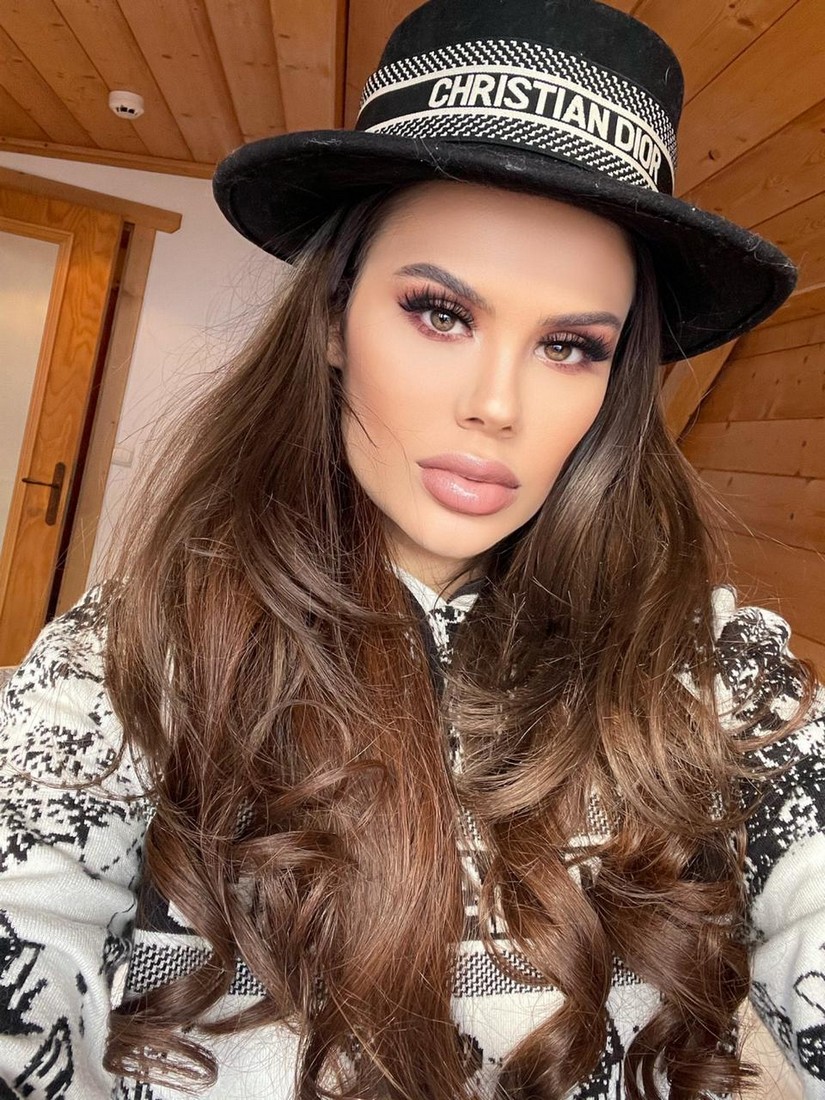 Influencer Mariani Piaget relembra episódio de machismo em loja de grife