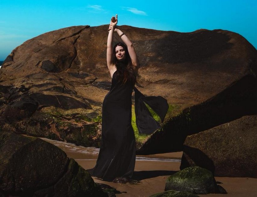 Milena Melo projeta novos desafios para 2026 após ano de personagens marcantes na TV e no streaming