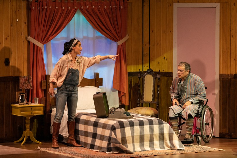 Misery, visto por mais de 40 mil pessoas pelo Brasil, retorna com temporada no Teatro TUCA