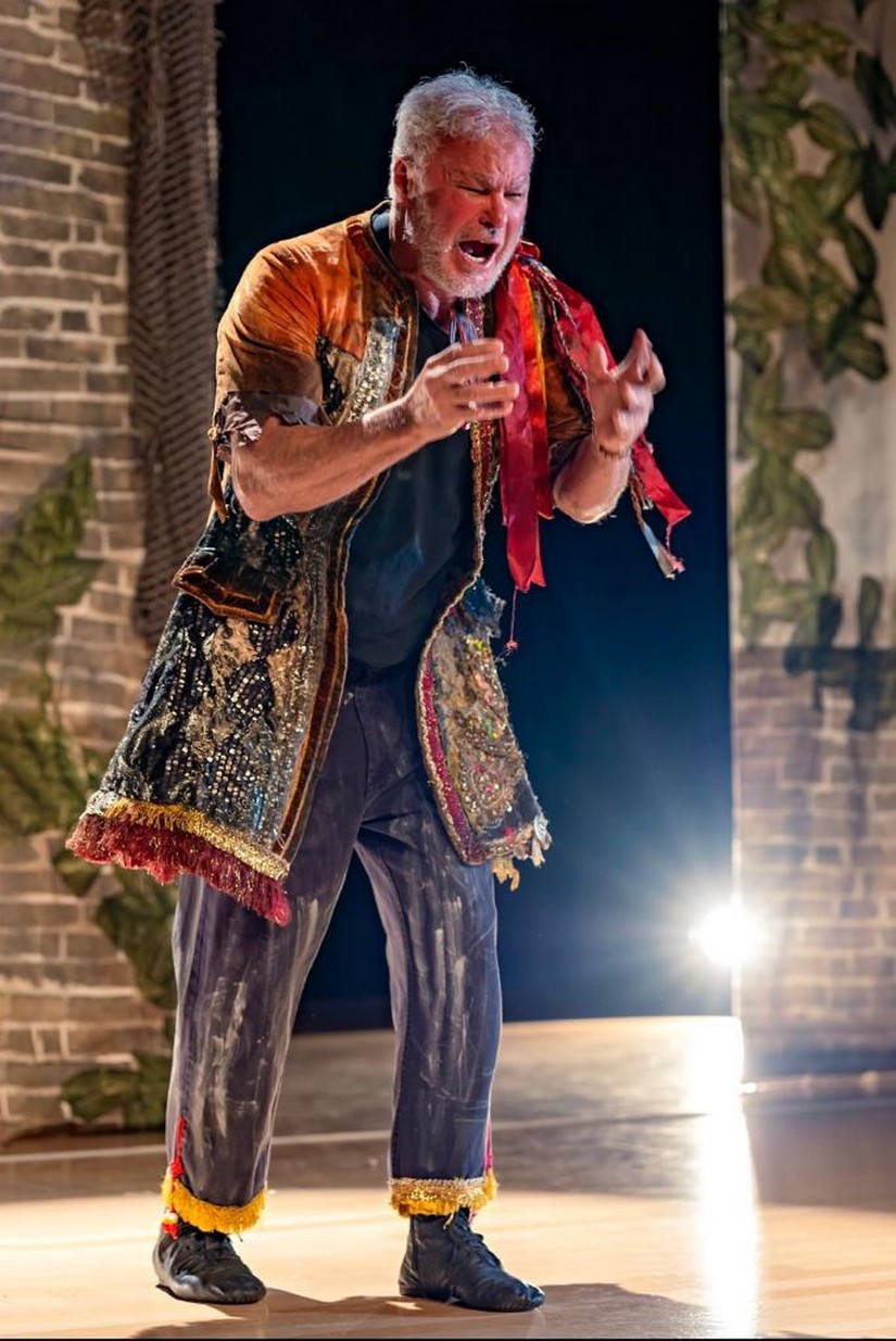 O futuro da Humanidade, inspirado na obra homônima de Augusto Cury, estreia em Niterói e se despede do Rio no Teatro na Gávea