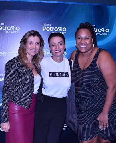 Suzana Pires faz palestra na abertura do festival Arte por Toda Parte