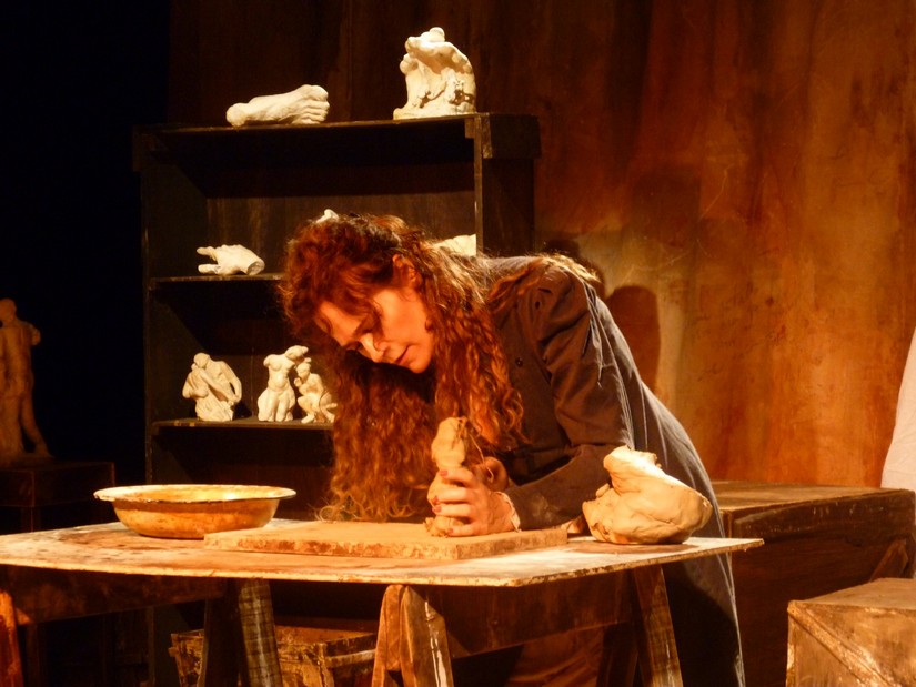 Penúltima semana da peça Visitando Camille Claudel, no Teatro Gláucio Gill, no Rio