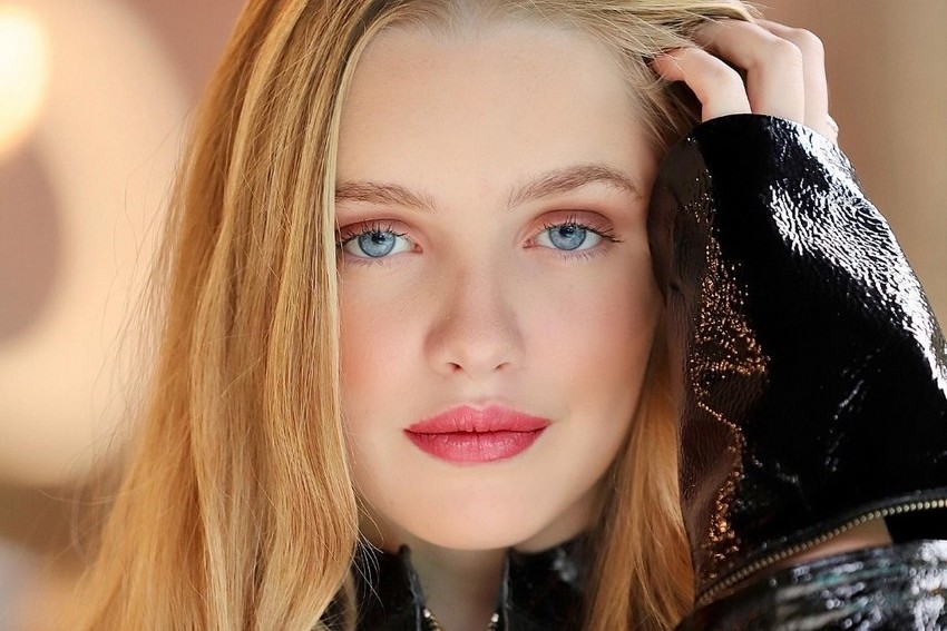 Pietra Quintela estrela Princesa Adormecida, longa baseado na obra de sucesso de Paula Pimenta