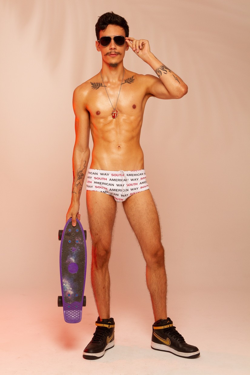 João Lopes sunga Amir Slama