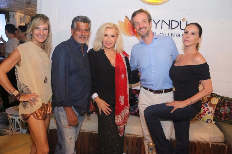 Ursula Mandina, Arif, Alexis de Vaulx e a atriz Claudia Alencar