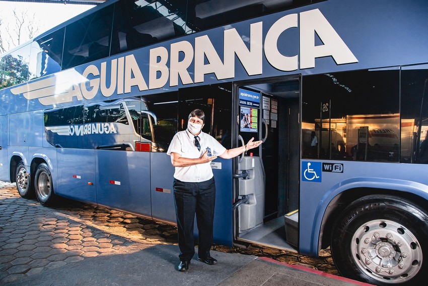 Viagem segura com a Viação Águia Branca: ar-condicionado com renovação duas vezes superior