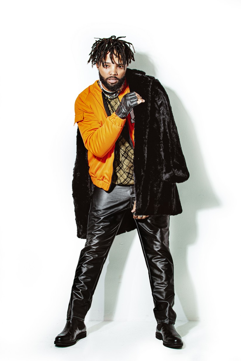 ZAAC é o único artista masculino a emplacar cinco músicas em #1 no Spotify Brasil