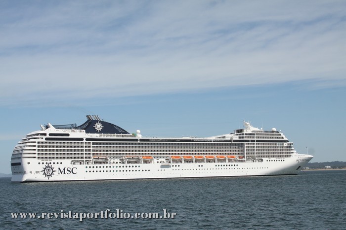 Atracado em Punta Del Leste