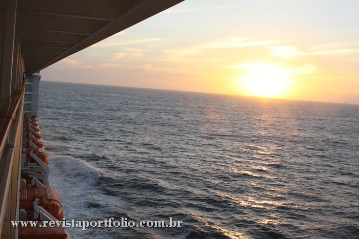 O primeiro por do sol a bordo