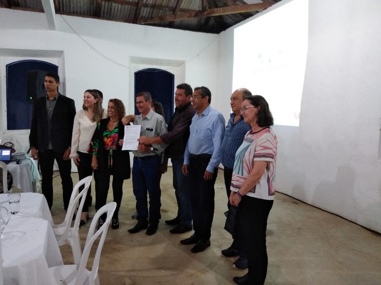 Assinatura do Termo de Cooperação Técnica entre IFES e a Prefeitura Municipal de Santa Leopoldina