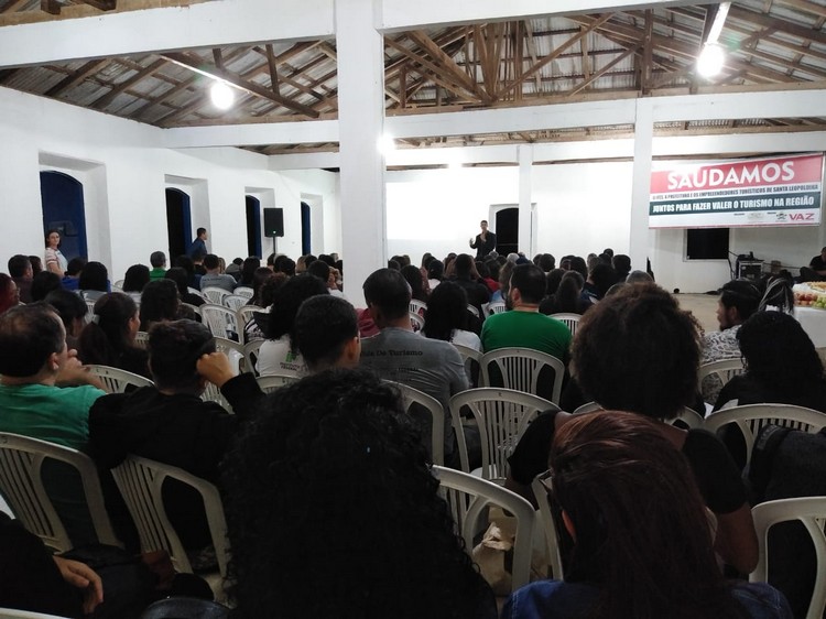 Abertura da Solenidade com o Prefeito da cidade, Sr. Valdemar Luiz Horbelt Coutinho