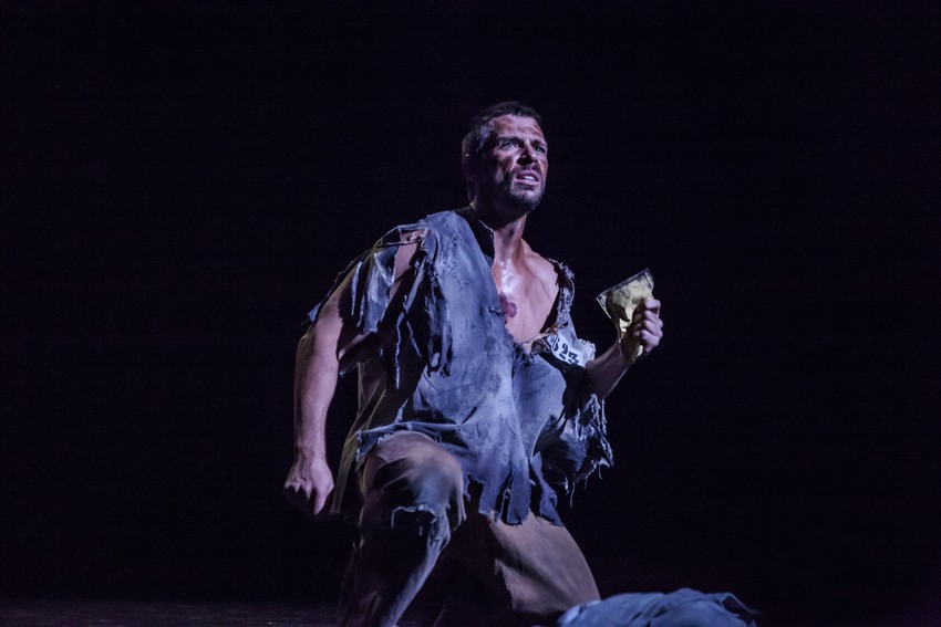 Leonardo Wagner continua em 2019 no sucesso Les Misérables no México