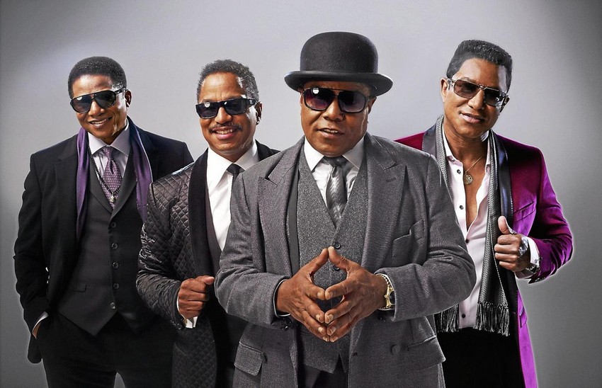The Jacksons desembarcam no Brasil para dois shows